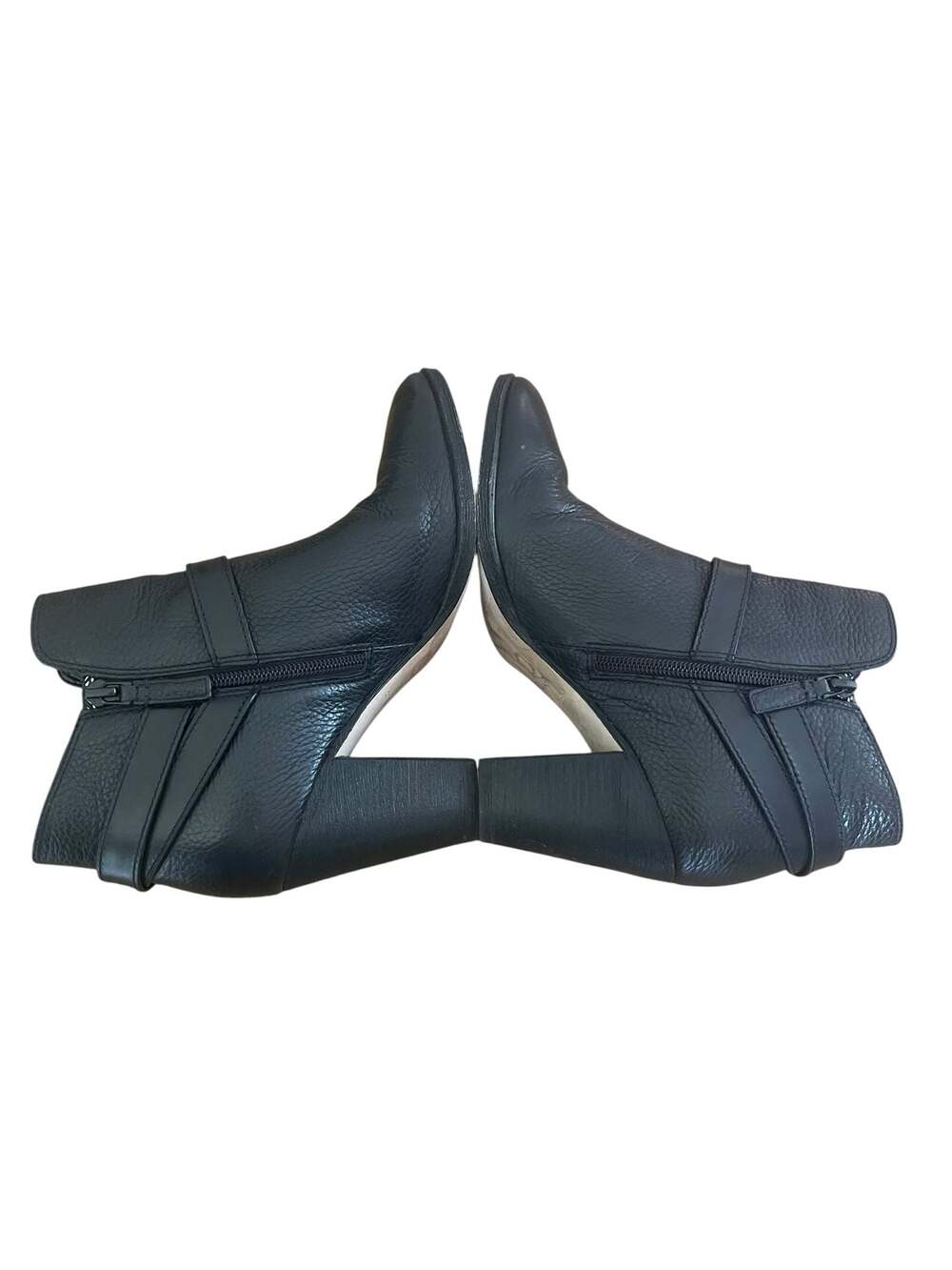 Cole Haan Grand.OS Black Leather Buckle Ankle Booties Block Heel 7.5B - Picture 11 of 12